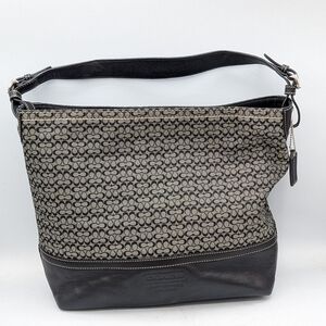 Authentic Coach Signature Jacquard Hobo Bag - Black M0773-F11666